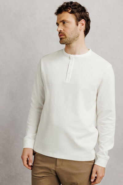 Tee shirt col tunisien gaufr&eacute;