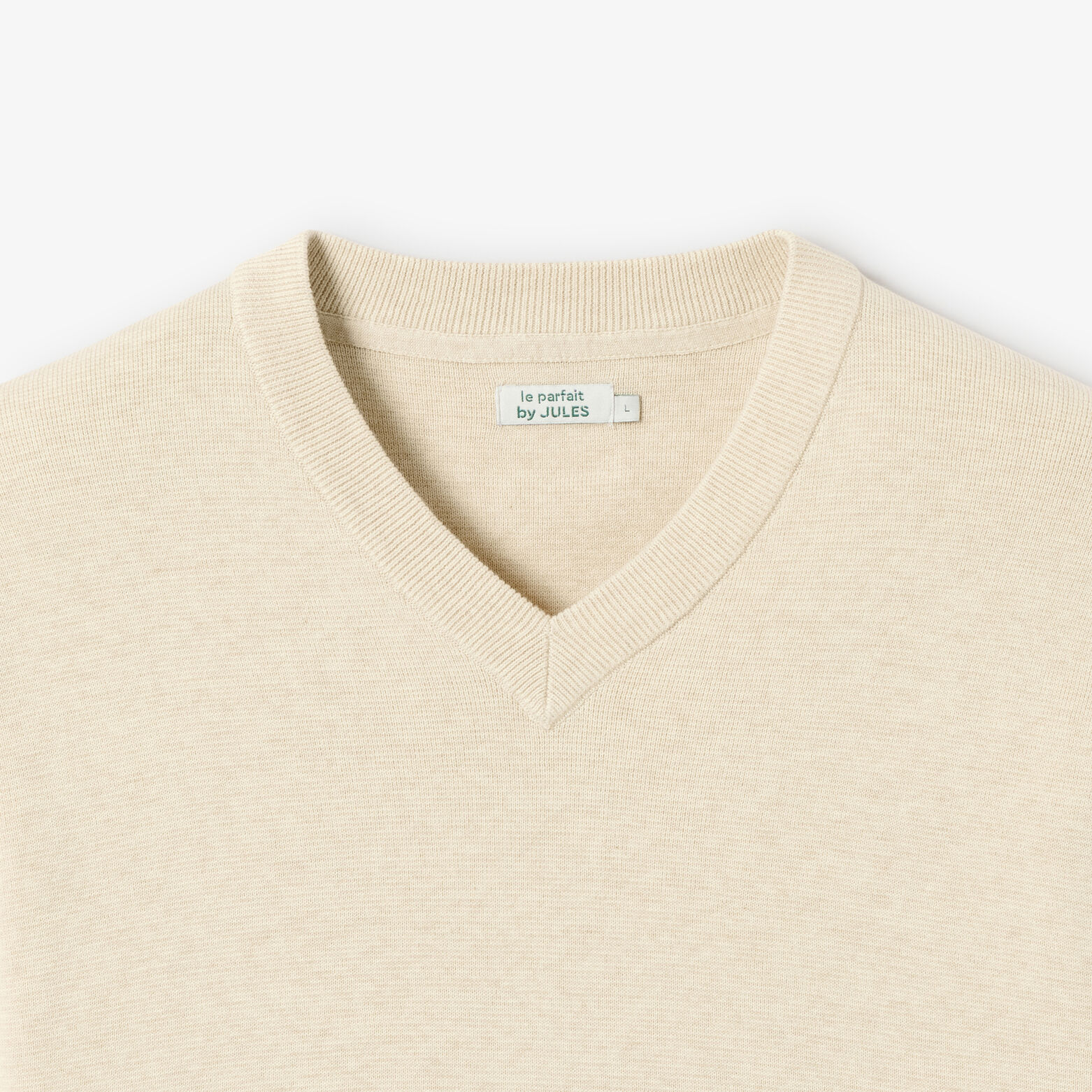 Pull col v " le parfait by JULES"
