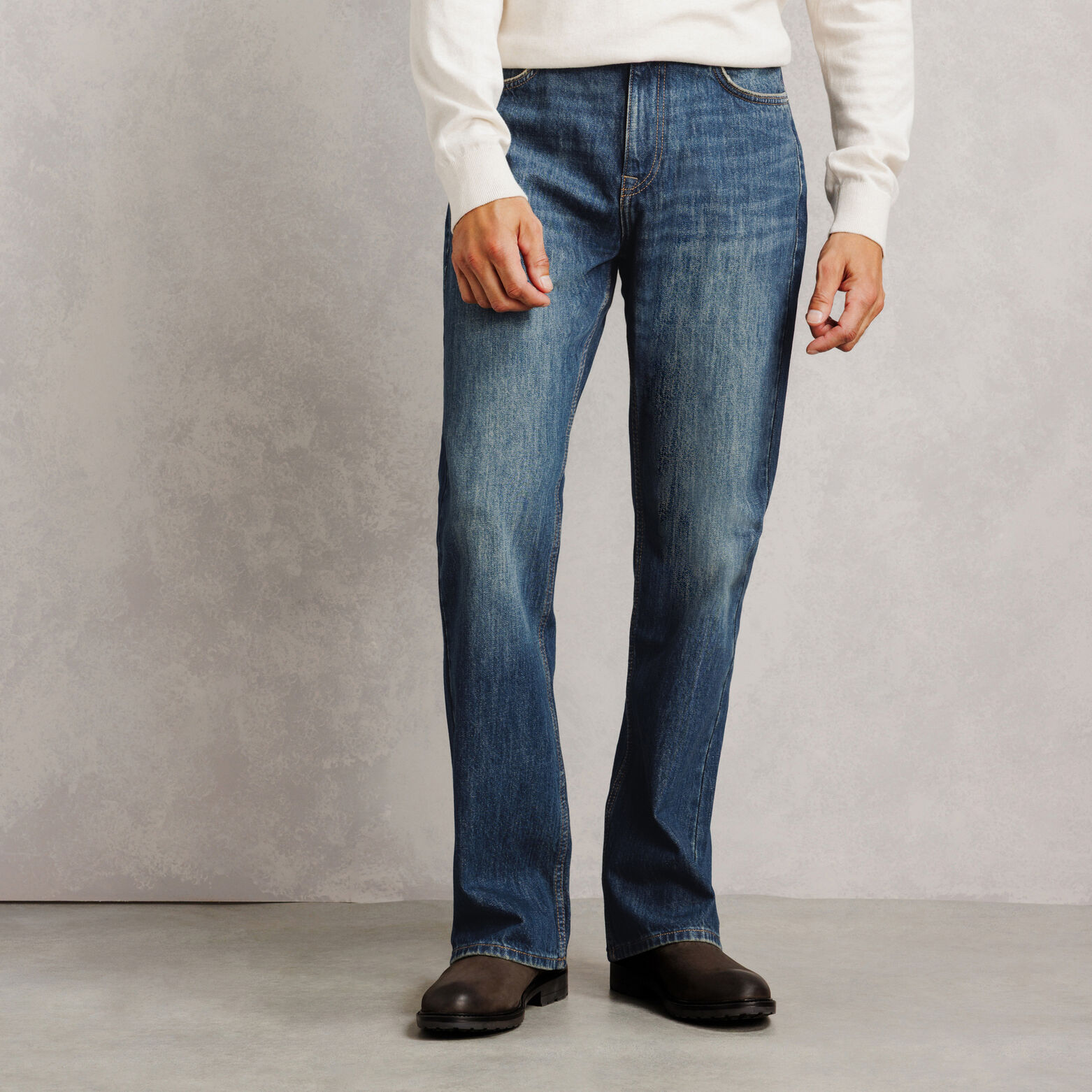 Afgewassen flare jeans