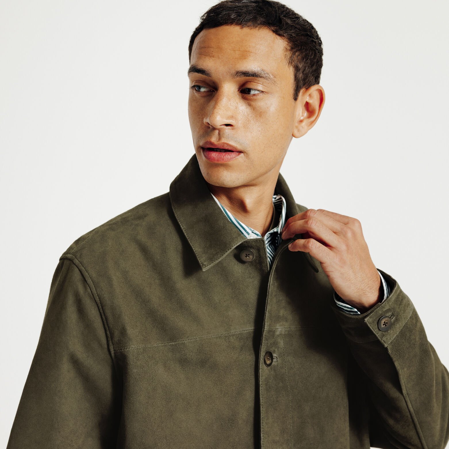 Blouson en cuir boutonn&eacute;