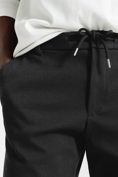 Pantalon chino tapered maille