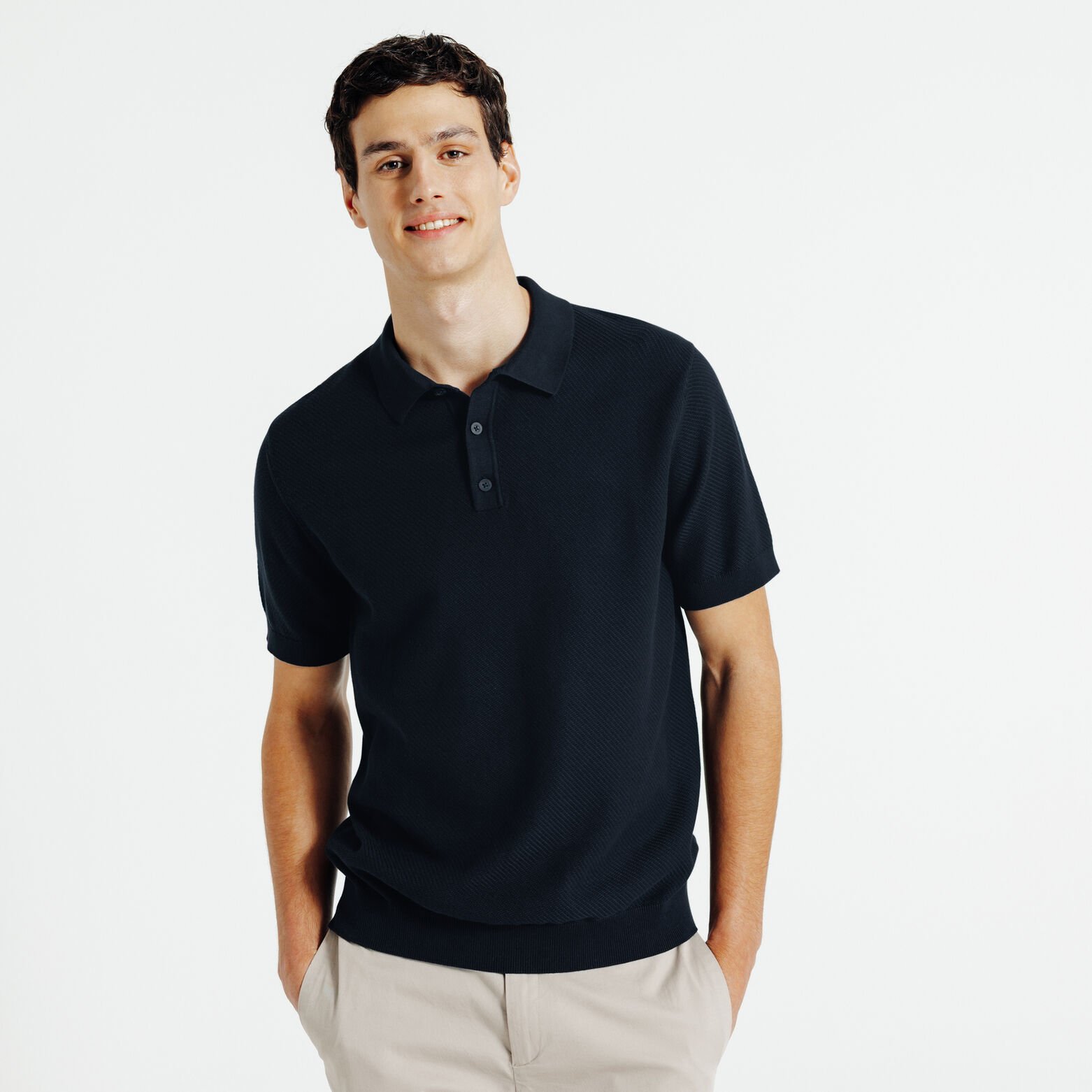 Polo en maille col boutonn&eacute; jeux de points