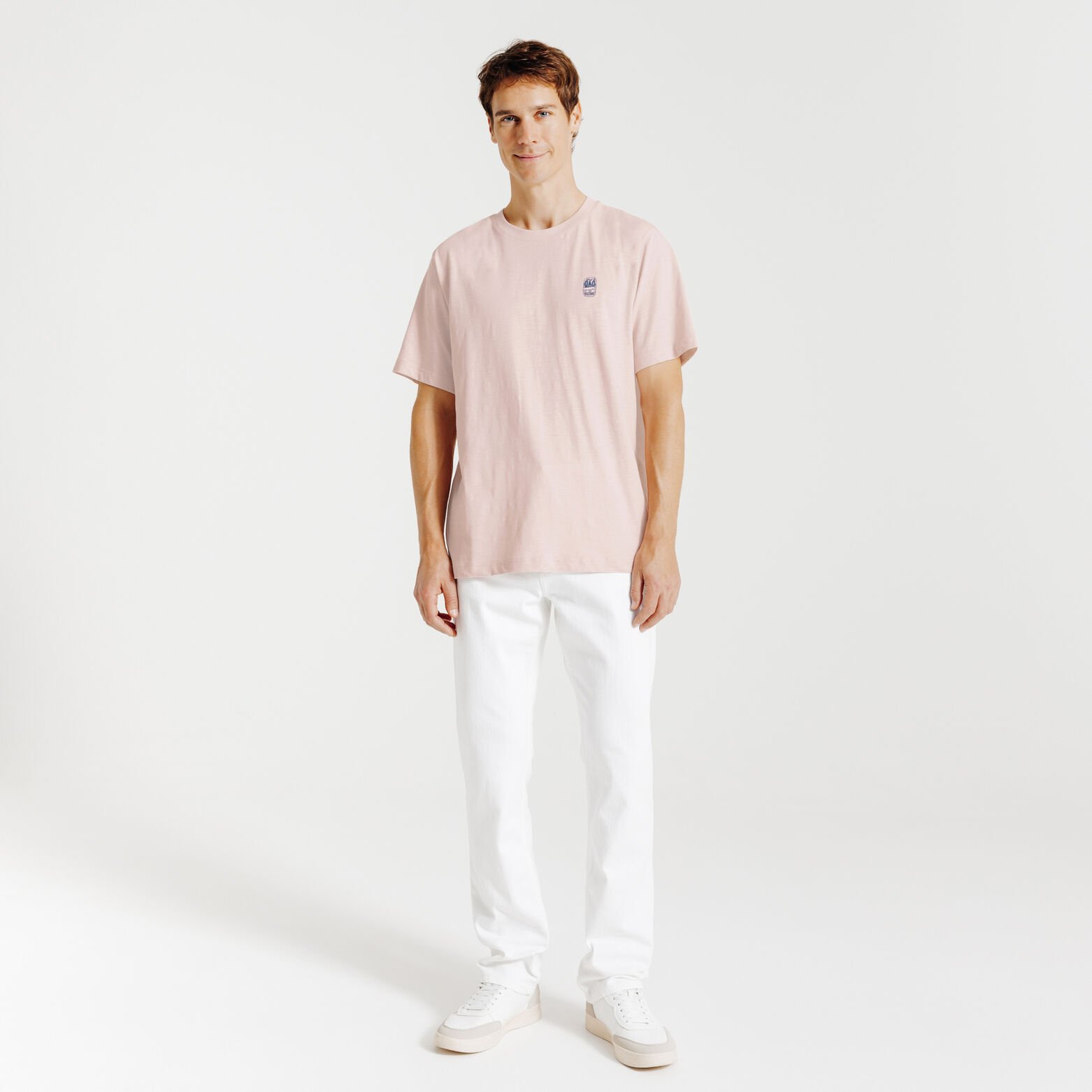 Tee shirt mati&egrave;re flamm&eacute;e broderie poitrine