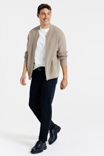 Vest met rits en sportieve kraag