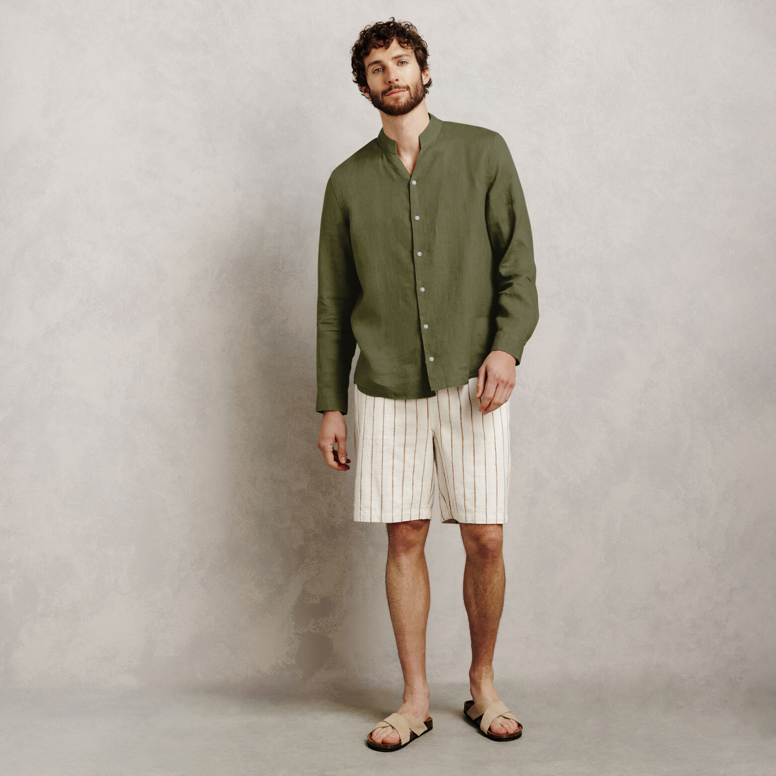 Chemise 100% lin col mao regular unie