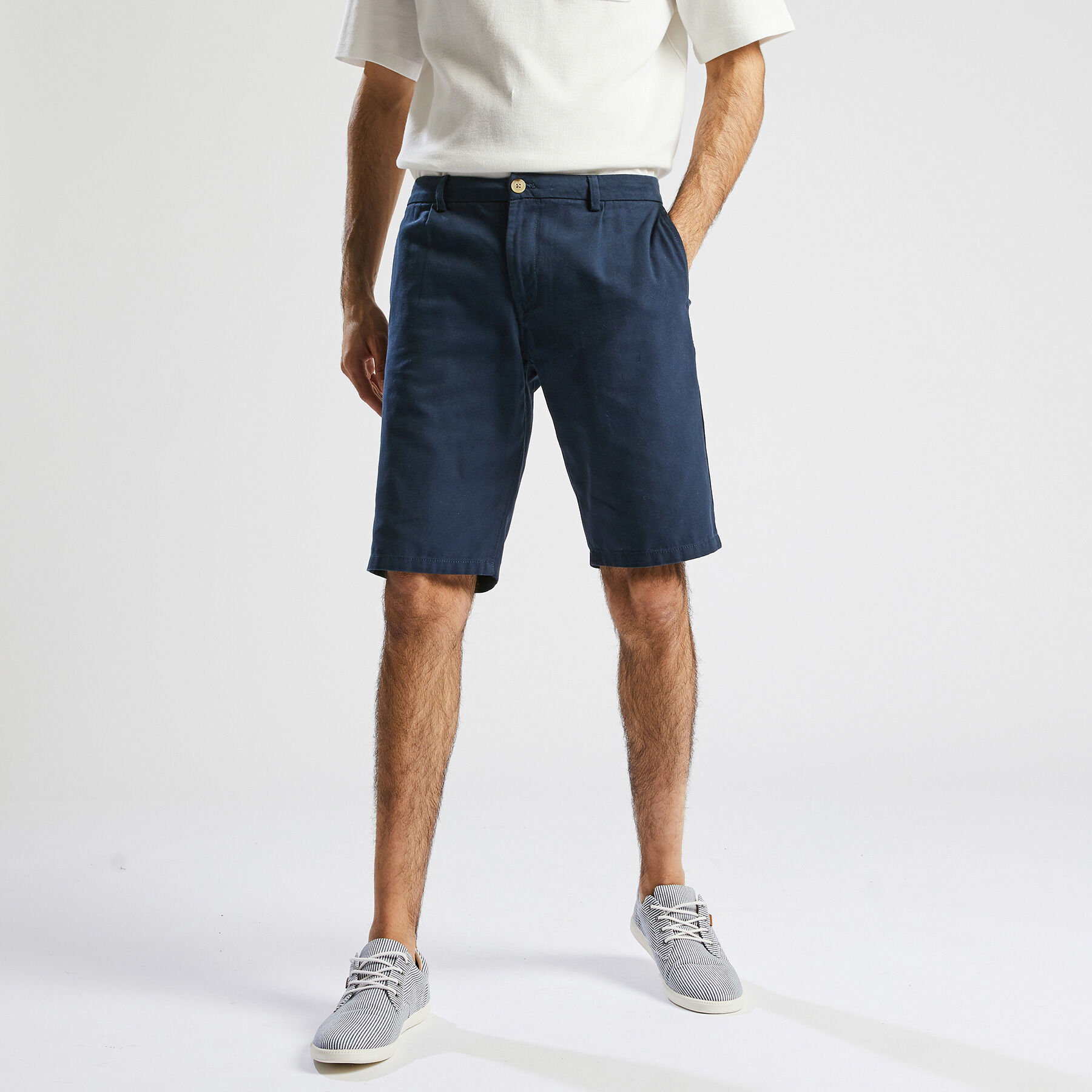 Shorts et bermudas Coton AMI pour homme en coloris Neutre Homme Vêtements Shorts Bermudas 