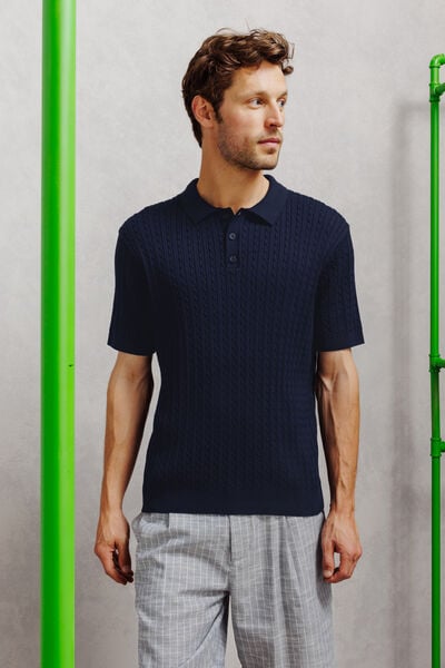 Gebreide polo met korte mouwen en kabelmotief