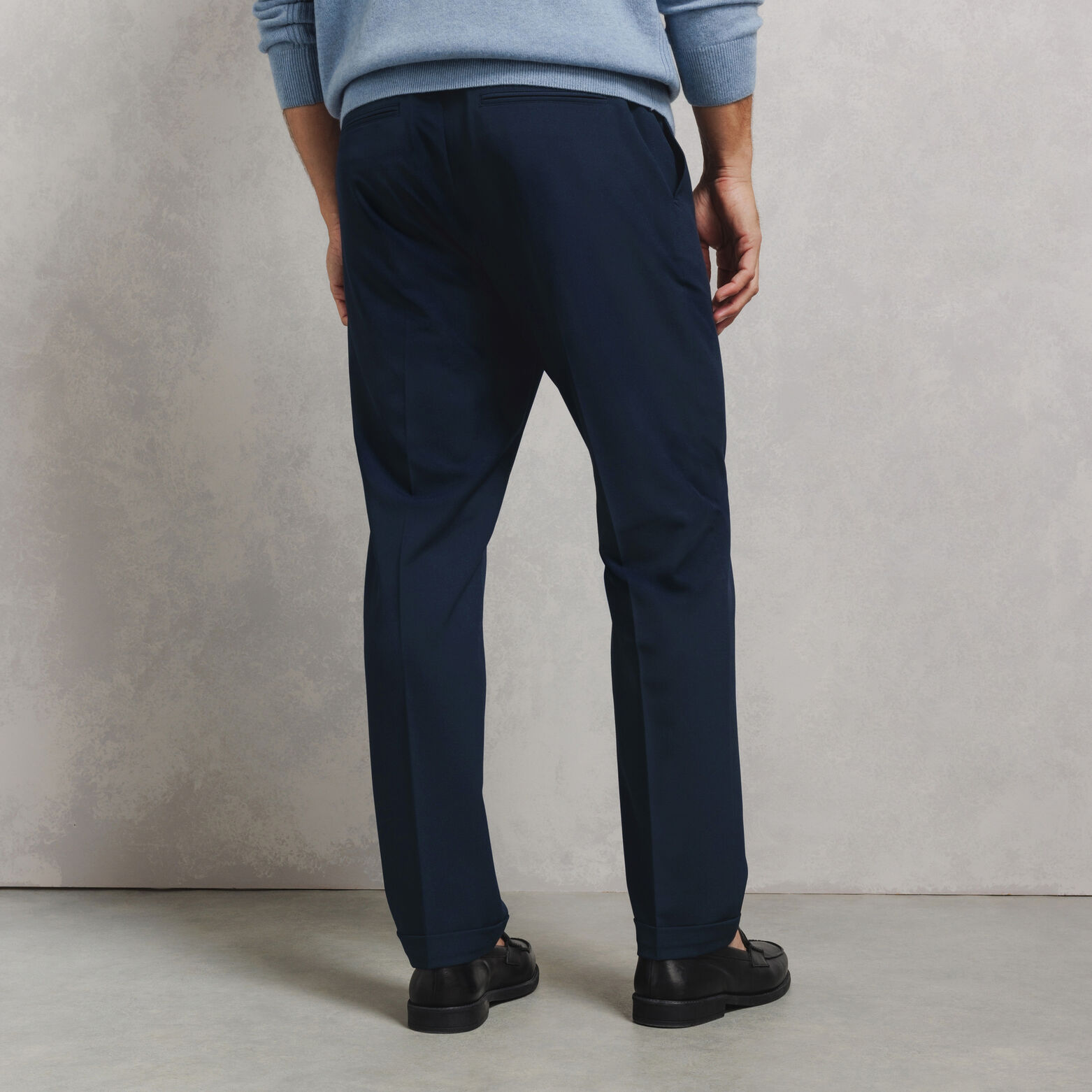 Pantalon tapered taille &eacute;lastiqu&eacute;e