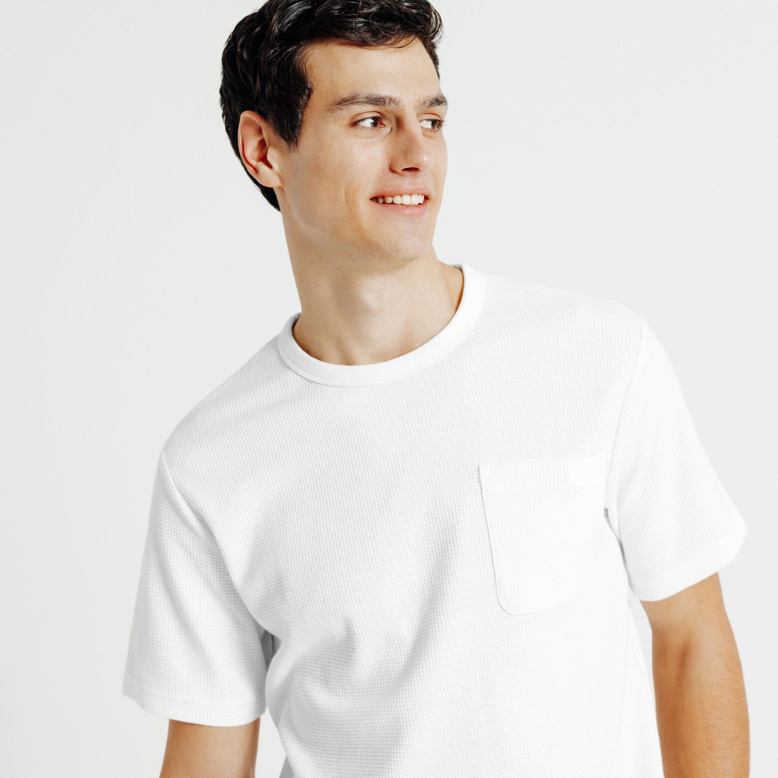 Tee shirt mati&egrave;re gaufr&eacute;e