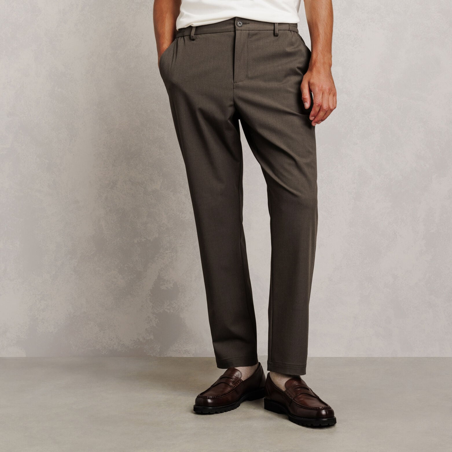 Tapered broek met half-elastische taille