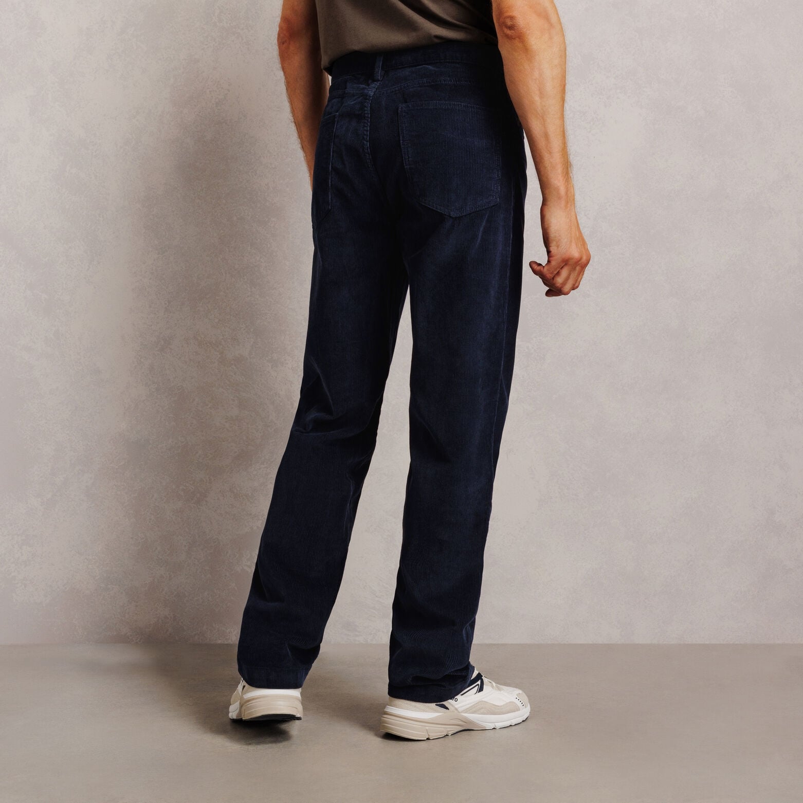 Pantalon 5 poches loose en velours 100% coton