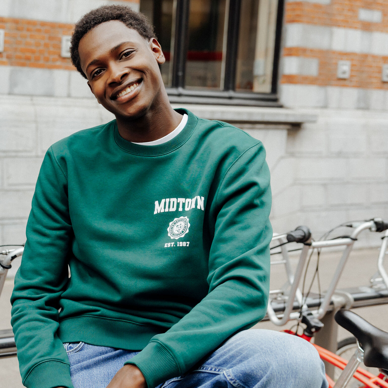 Sweat col rond animation