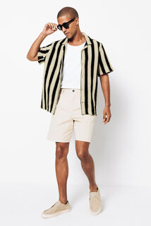 Chemisette en crochet col requin