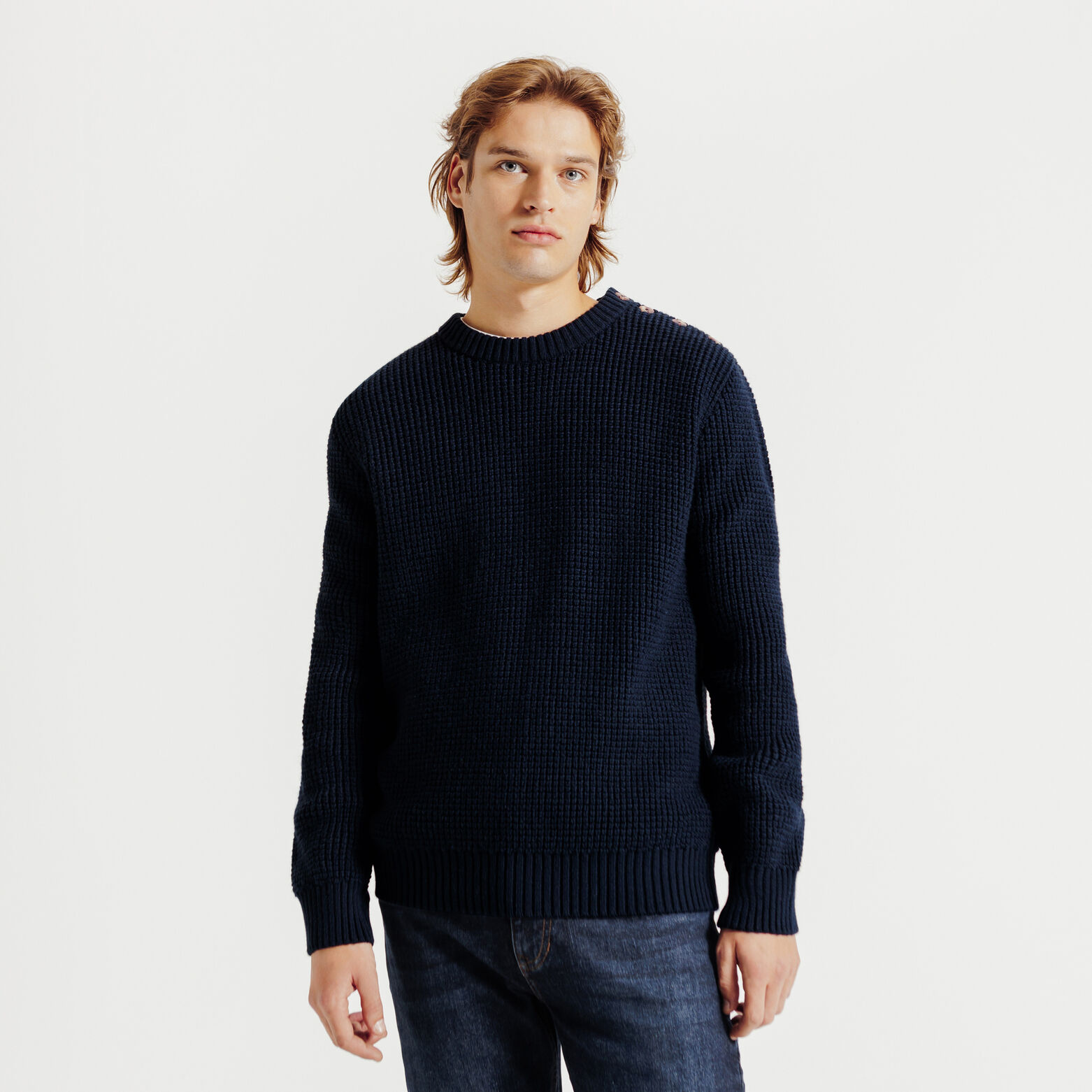 Pull col rond boutonné gaufré