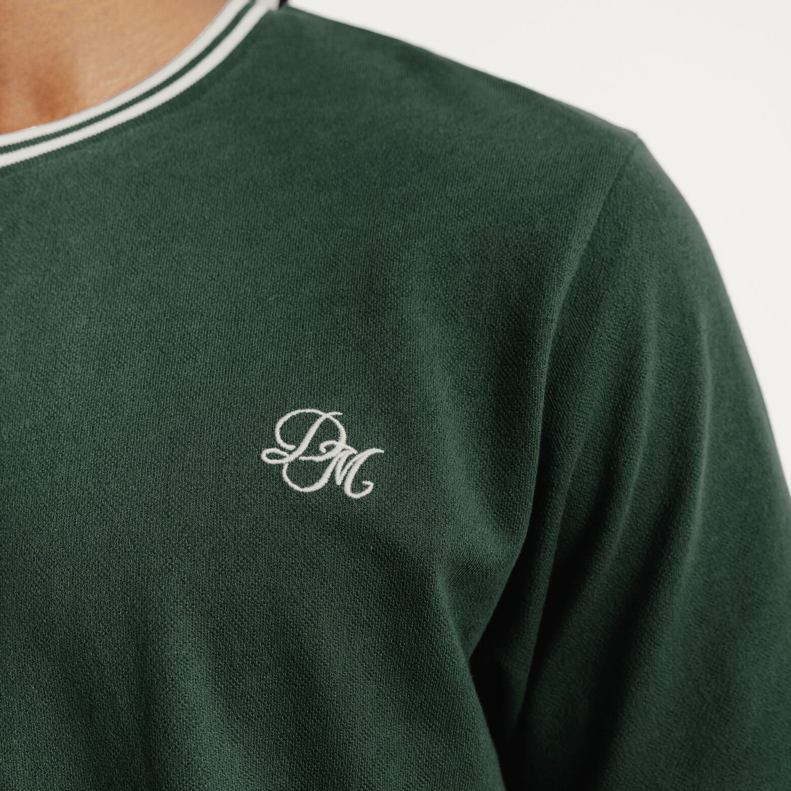 Tee shirt mati&egrave;re fantaisie contrast&eacute;