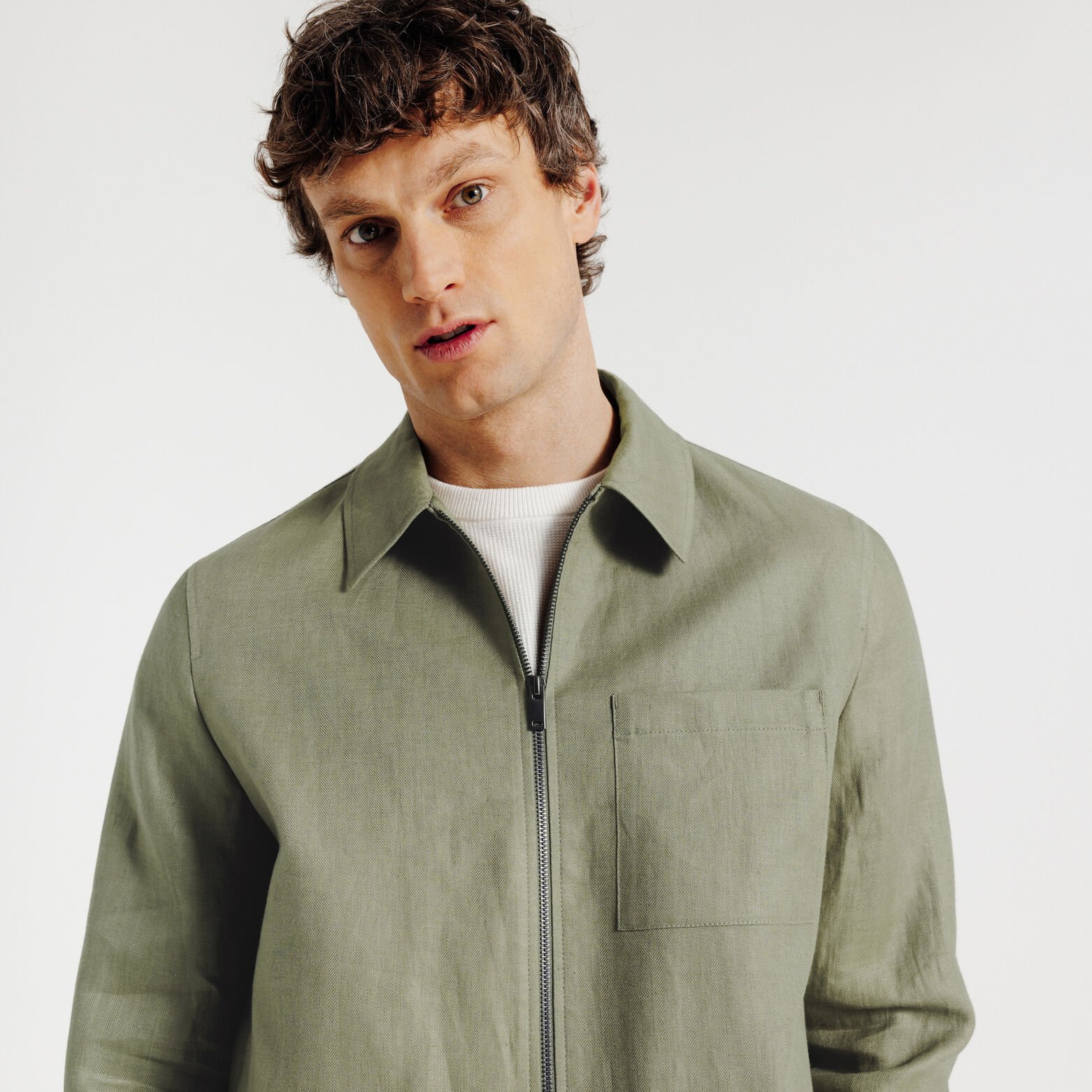 Vest visgraat met hemdskraag en rits, 100% linnen