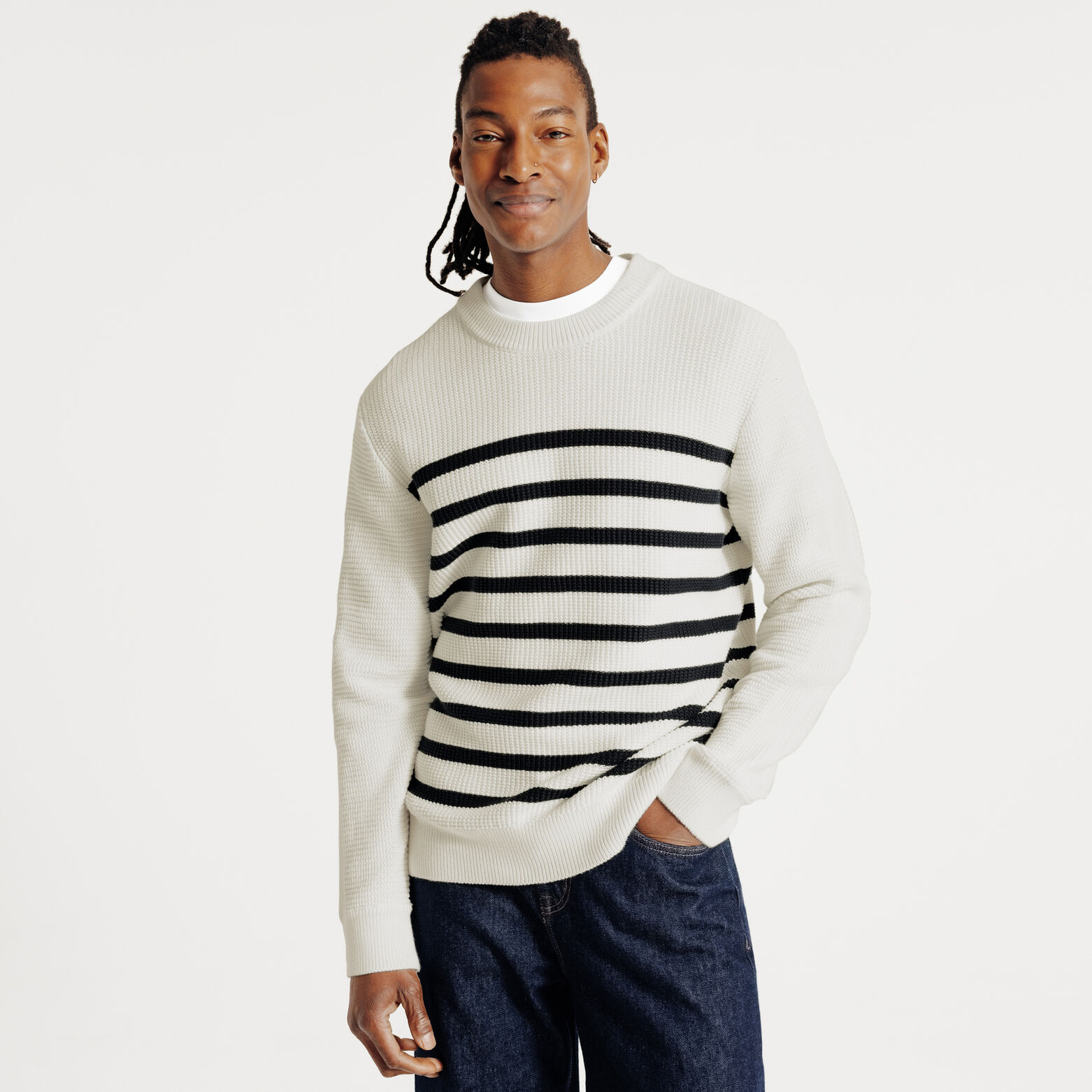 Pull col rond jeux de points fantaisie