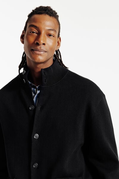 Gilet boutonn&eacute; col montant