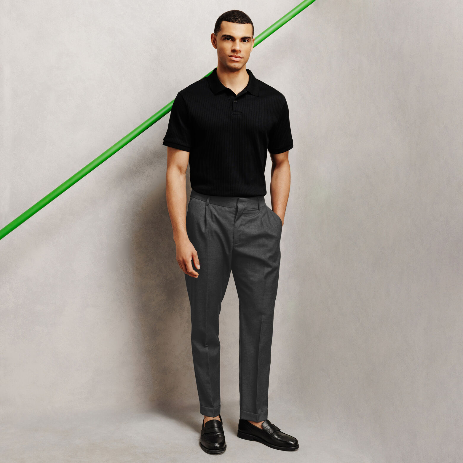 Pantalon chino tapered avec revers