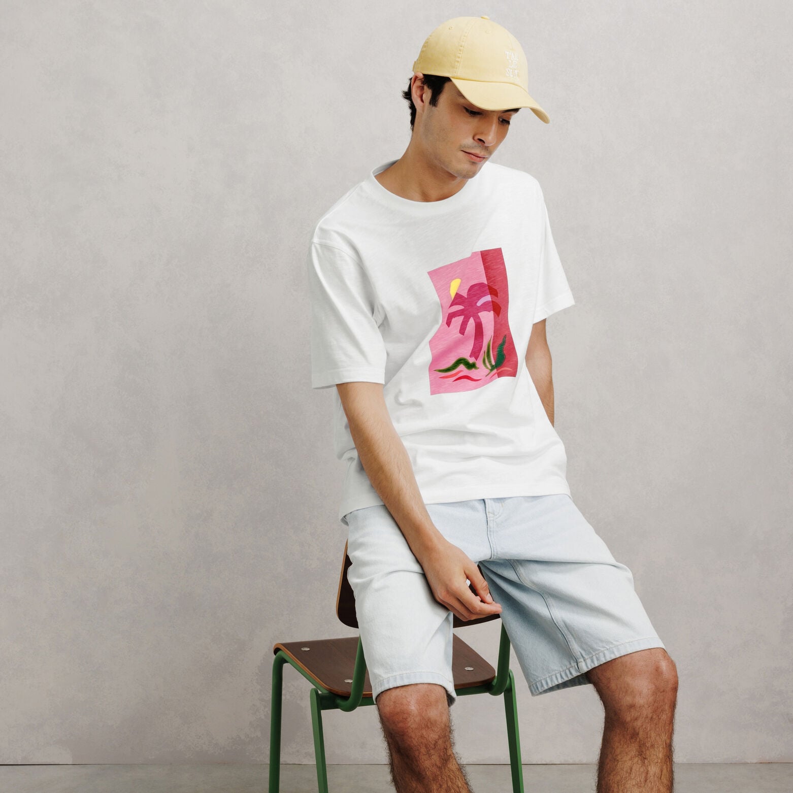 Tee shirt mati&egrave;re flamm&eacute;e imprim&eacute; devant