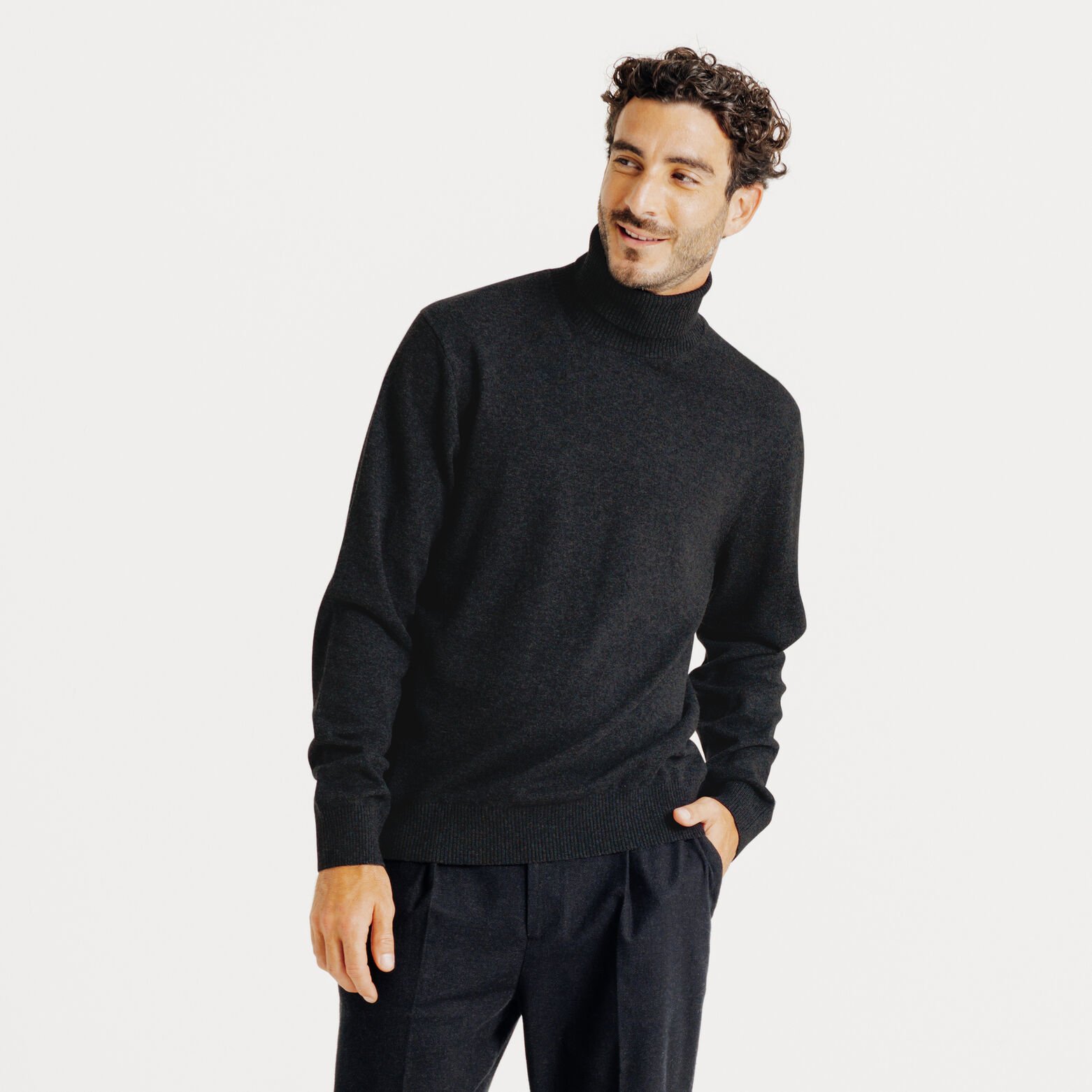 Pull col roulé mérinos cachemire