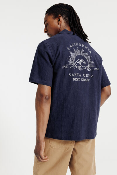 Hemdje in katoen met borduursel achteraan