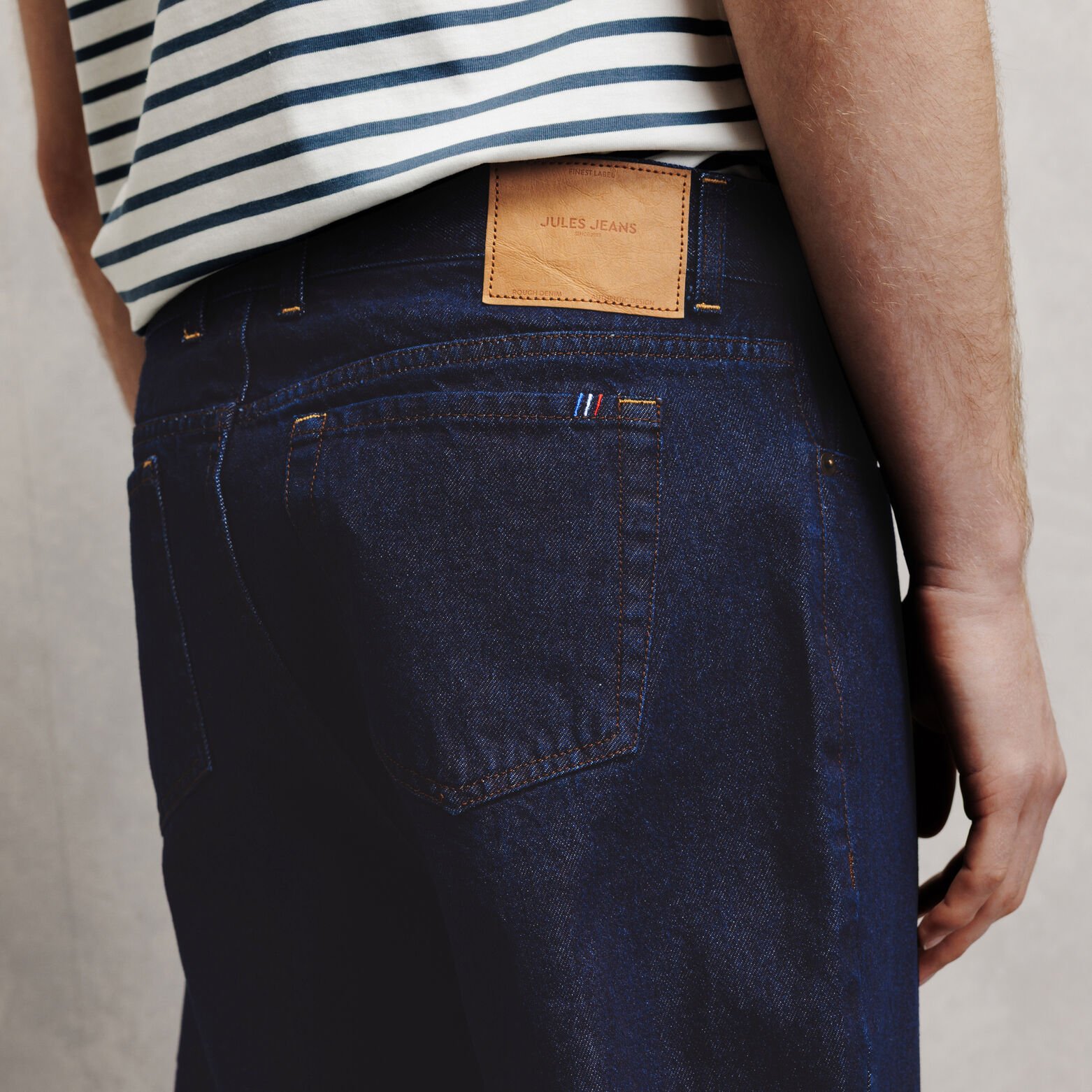 Jean tapered rigide brut Made In France