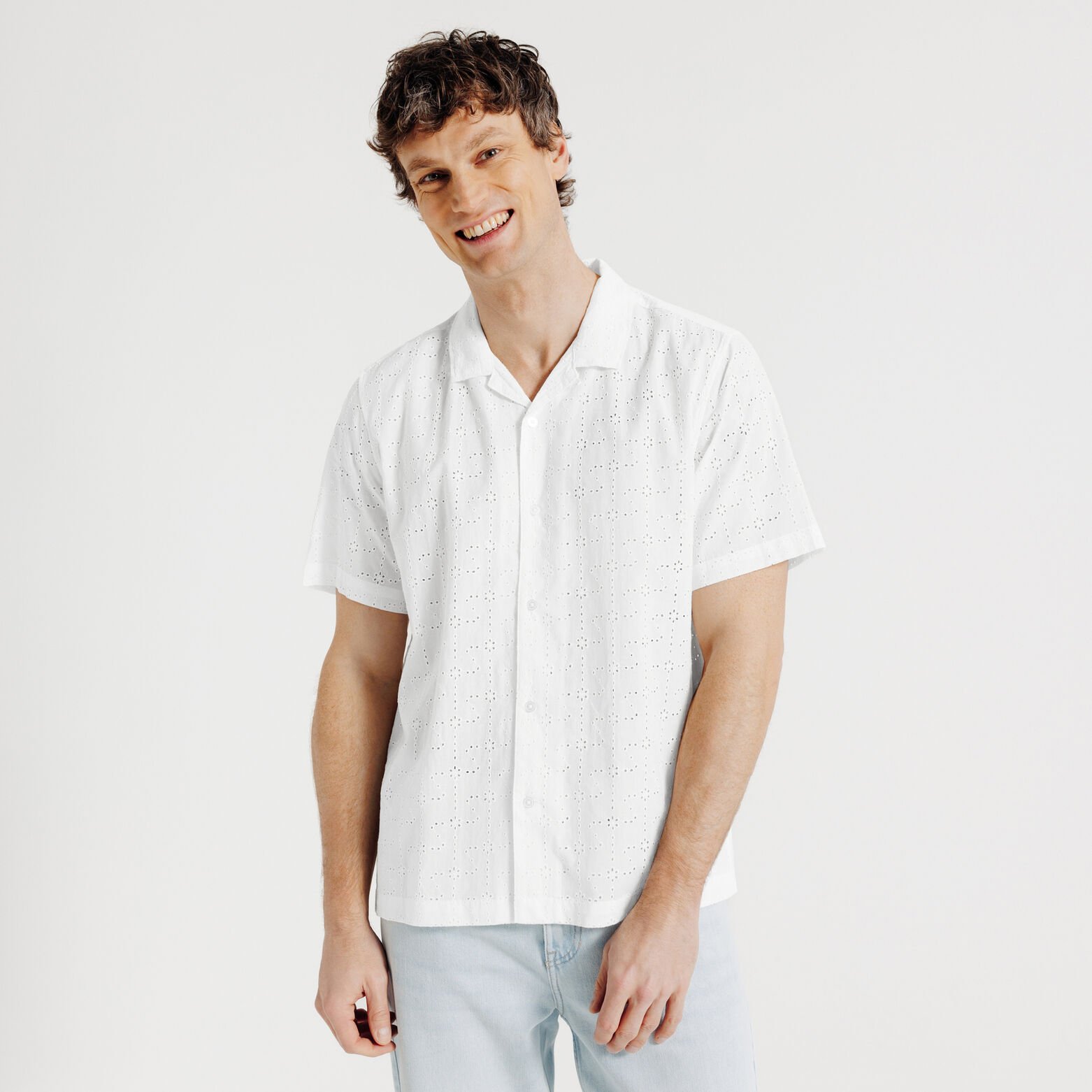 Chemisette regular en coton broderie anglaise