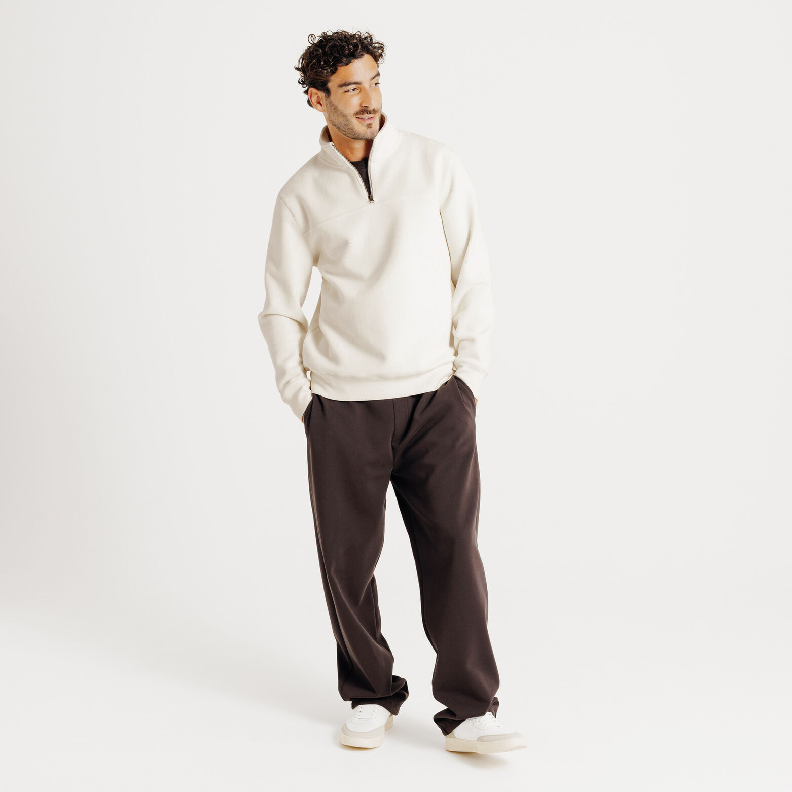 Sweater met opstaande ritskraag in fluweel