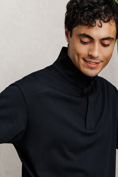 Tee shirt manches longues col montant pressionn&eacute;