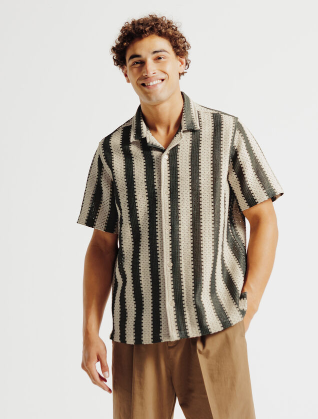 Chemisette en crochet col requin