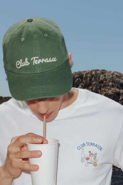Casquette fantaisie brod&eacute;e