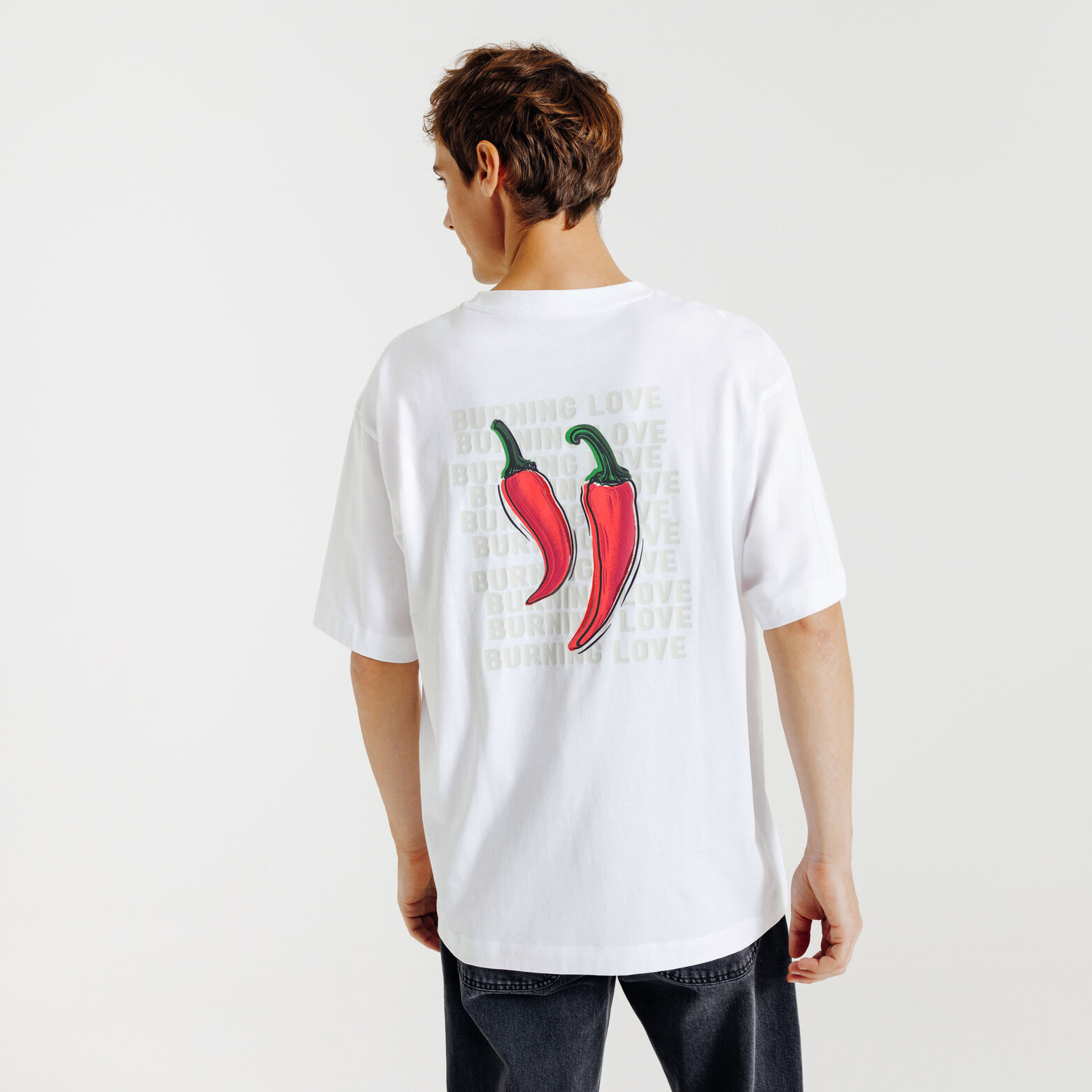 T-shirt met Sint-Valentijn print voor- en achteraa