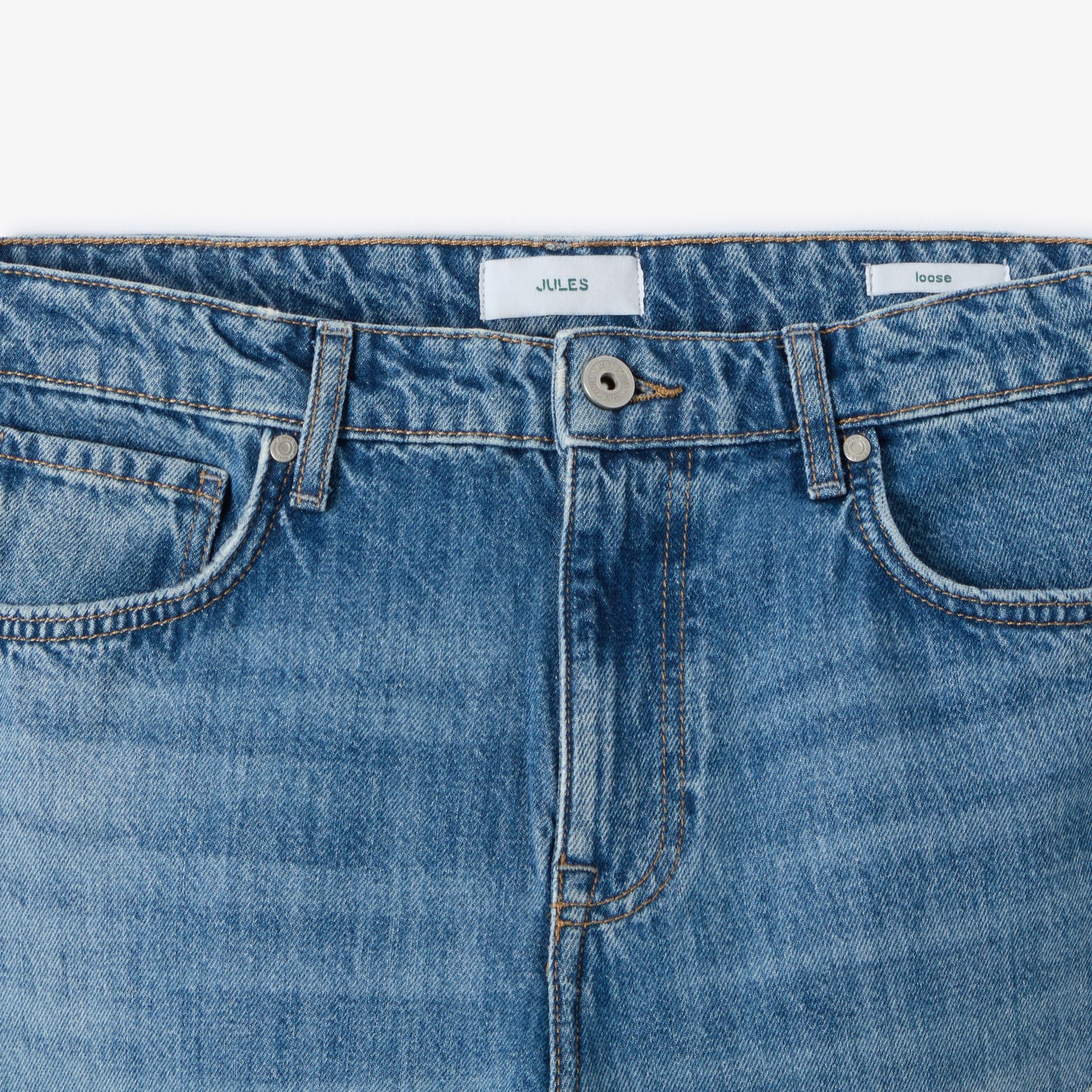 Jean loose avec abrasion d&eacute;lav&eacute; 100% coton