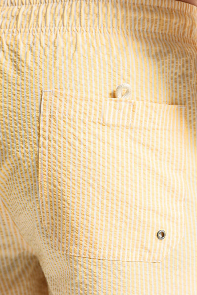 Gestreepte zwemshort in seersucker