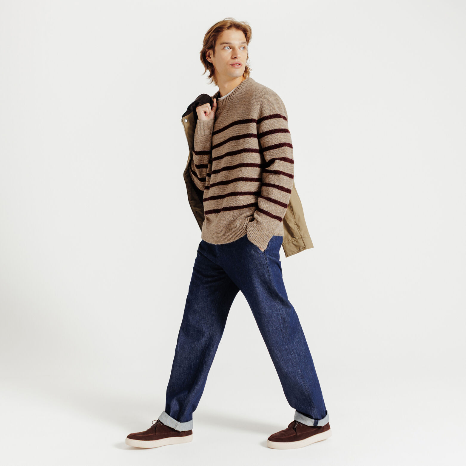 Trui ronde hals in gestreept stekenpatroon