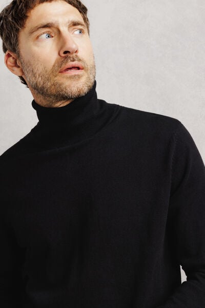Pull col roul&eacute;