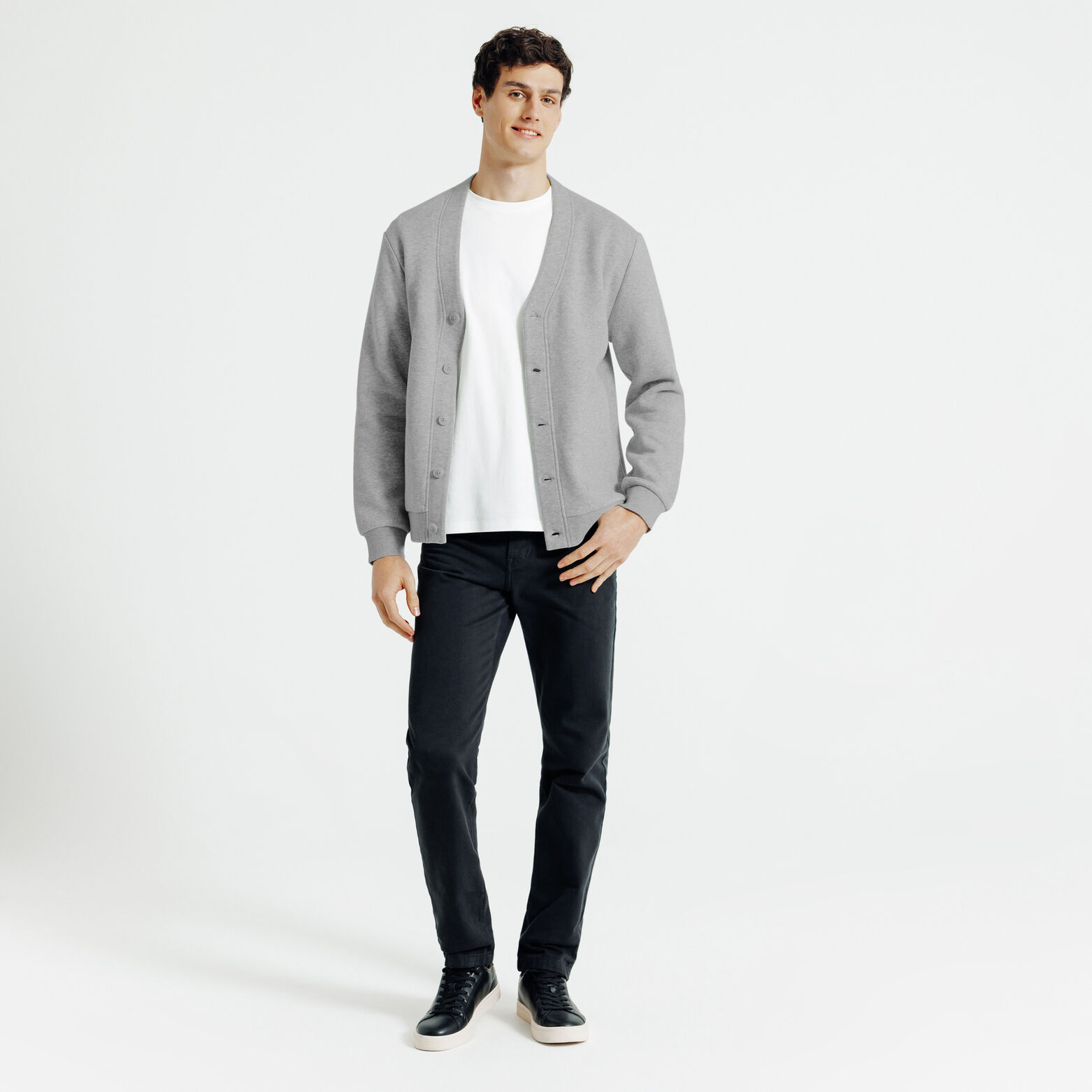 Sweat cardigan &agrave; boutons