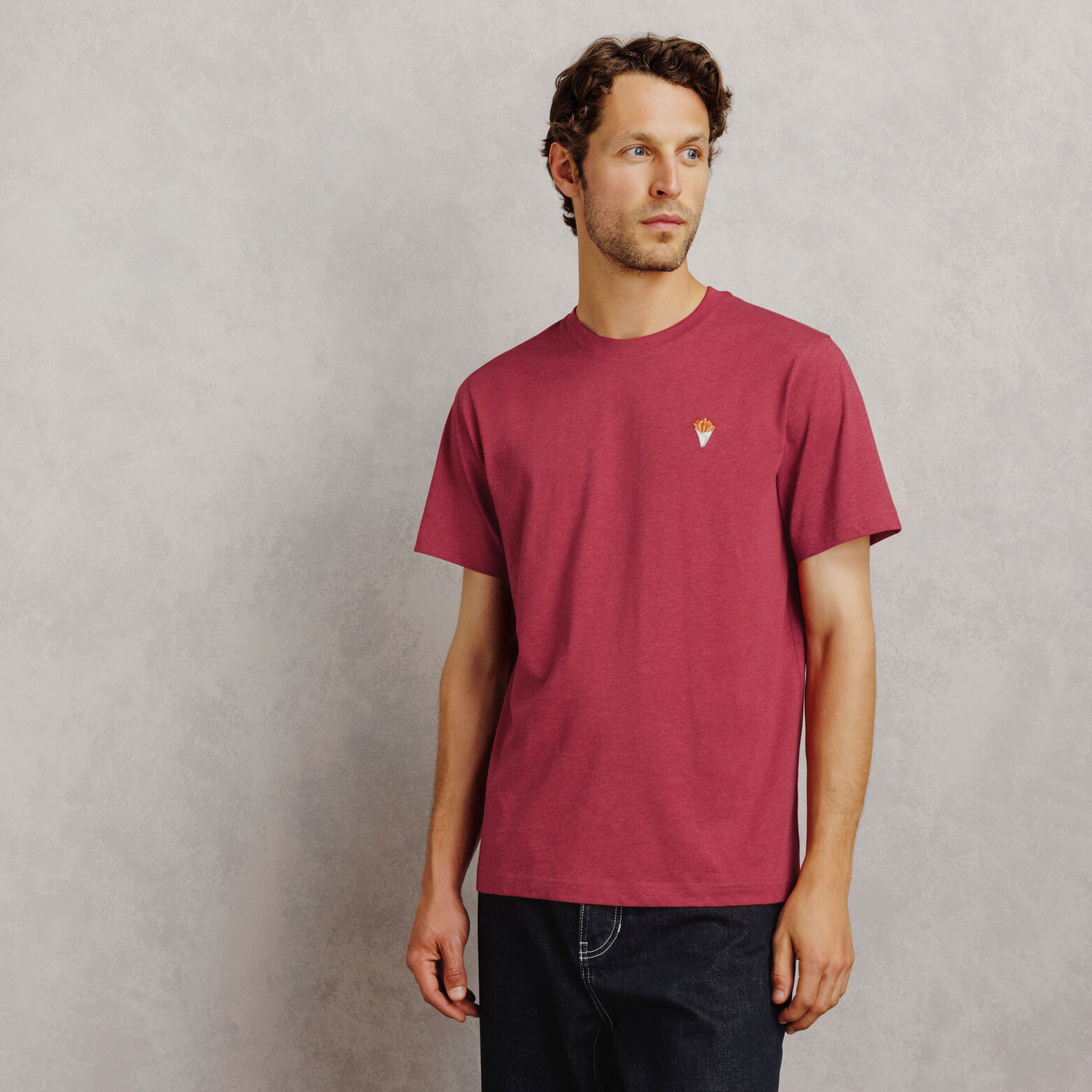 Tee shirt chin&eacute; brod&eacute;