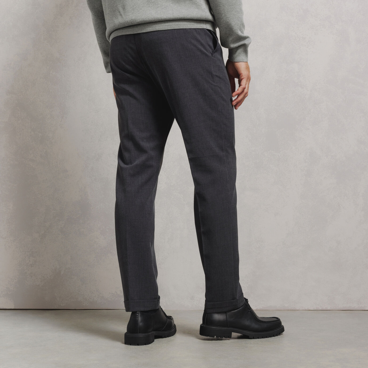 Pantalon tapered taille &eacute;lastiqu&eacute;e