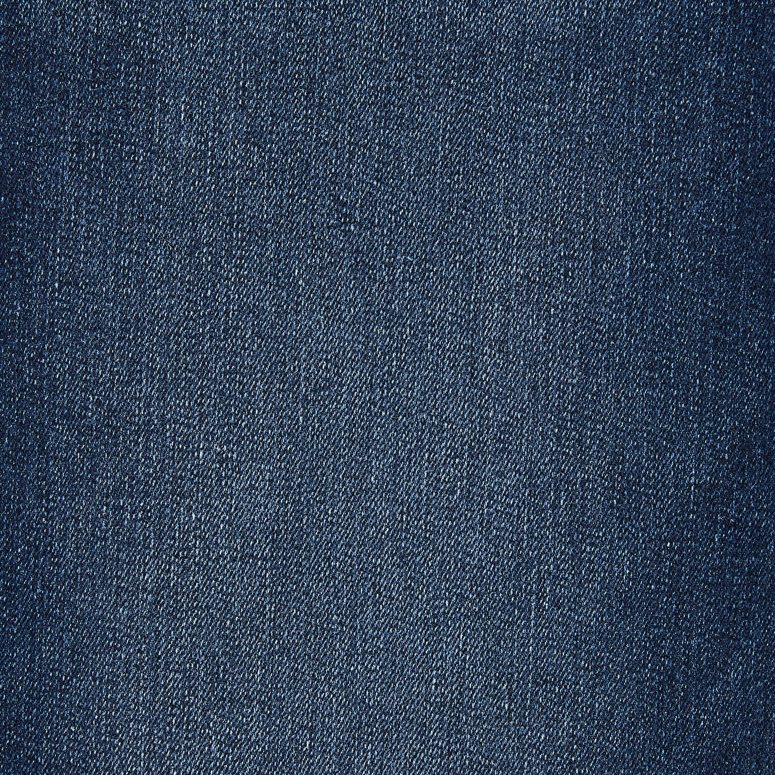 Jean slim contenant du chanvre et du polyester rec