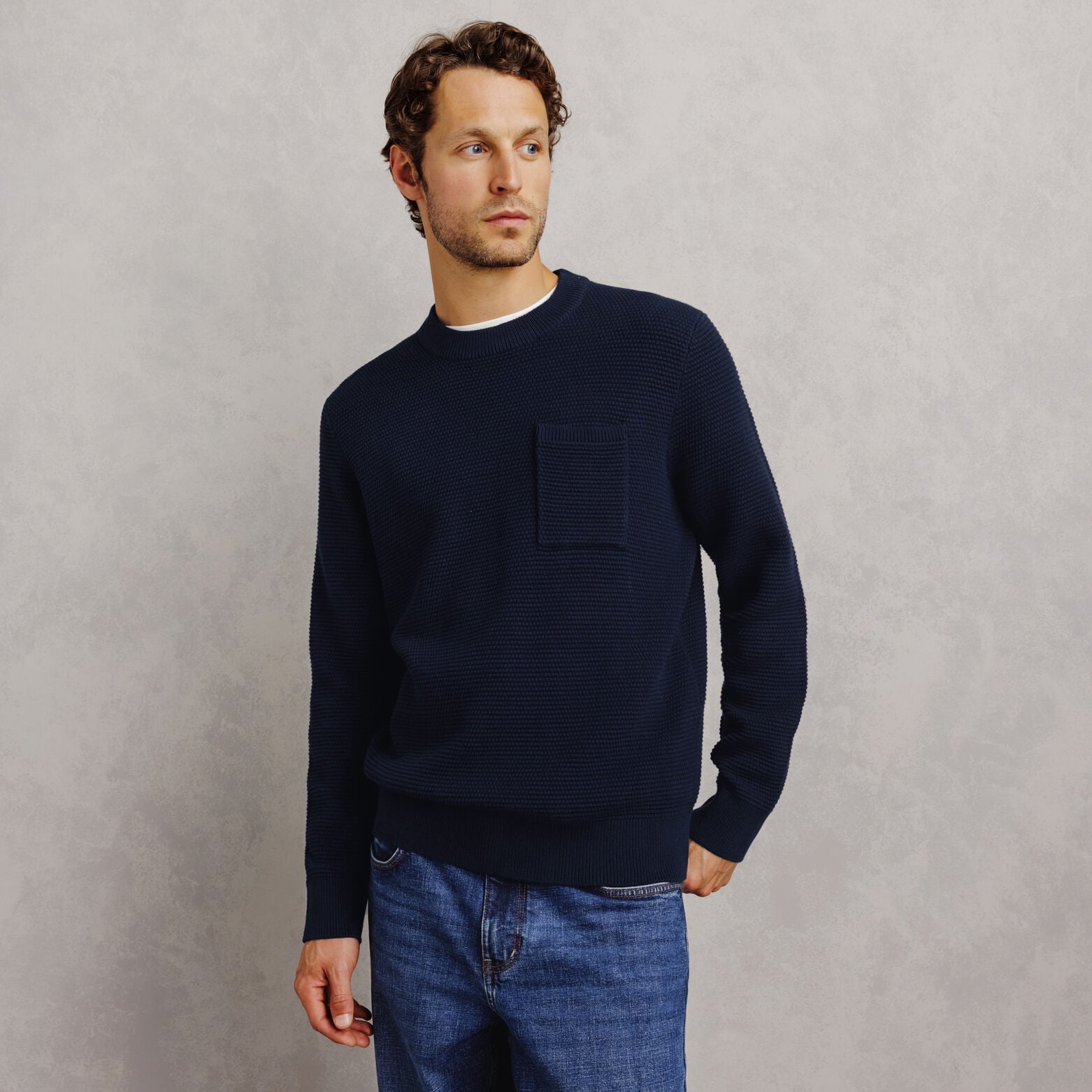 Pull col rond point de riz poche poitrine