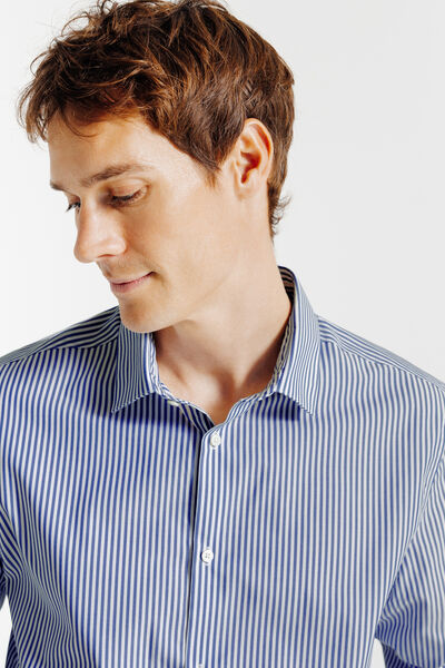 Chemise sans repassage regular en coton rayée