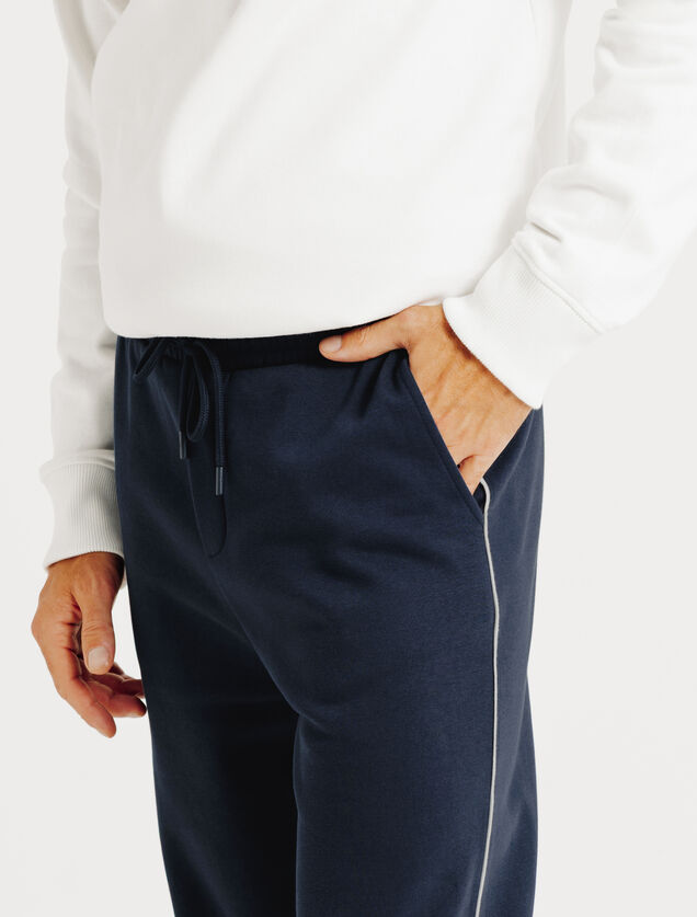 Jogging loose molleton