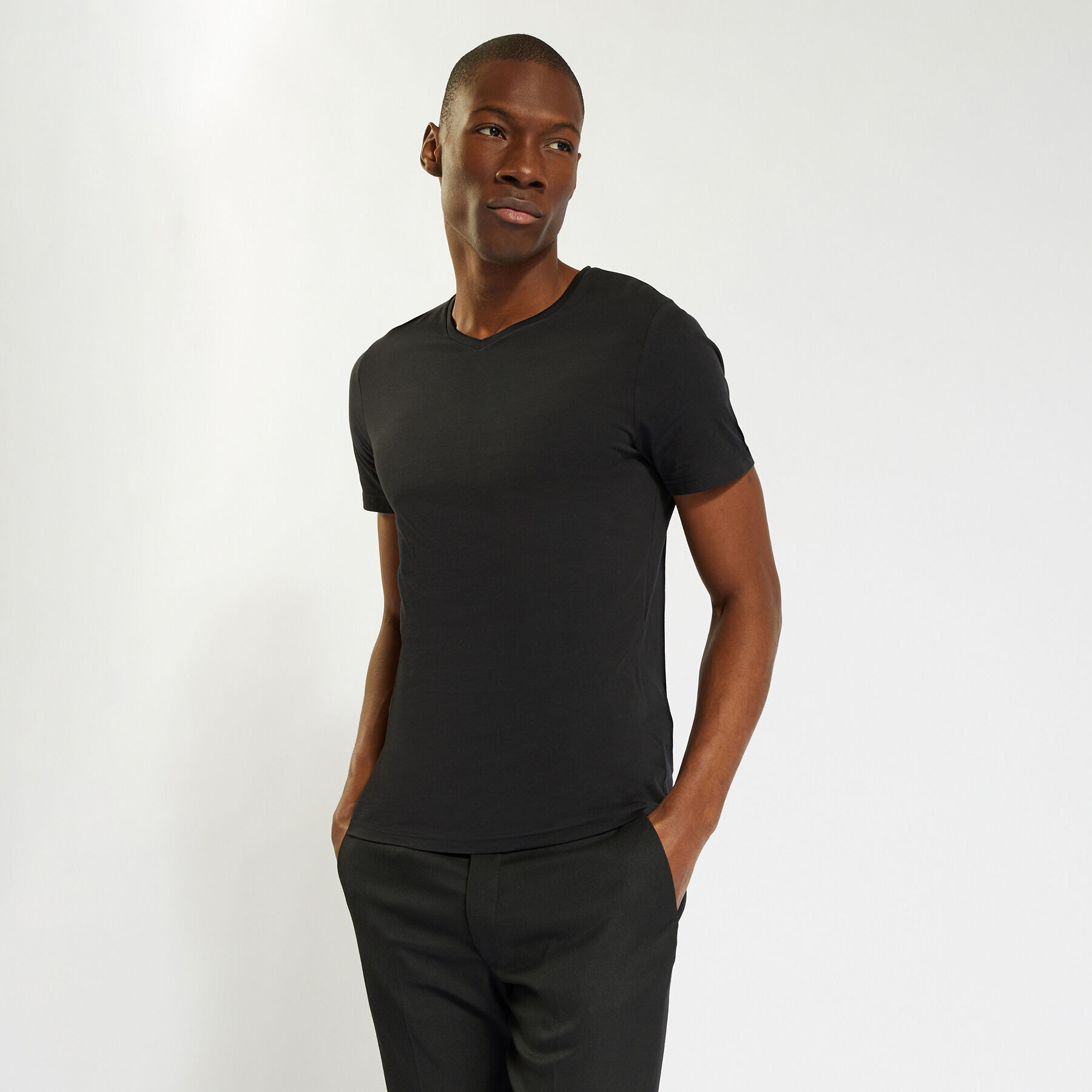 T shirt 2025 col v homme