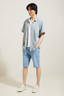 Bermuda en jean avec du coton recyclé