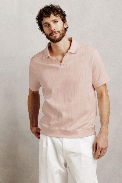Polo manches courtes col resort mati&egrave;re textur&eacute;e