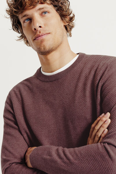 Pull col rond jeux de points fantaisie