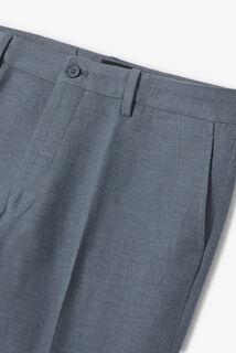 Pantalon de costume contenant du lin