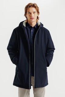 Parka longue &agrave; capuche doubl&eacute;e en sherpa